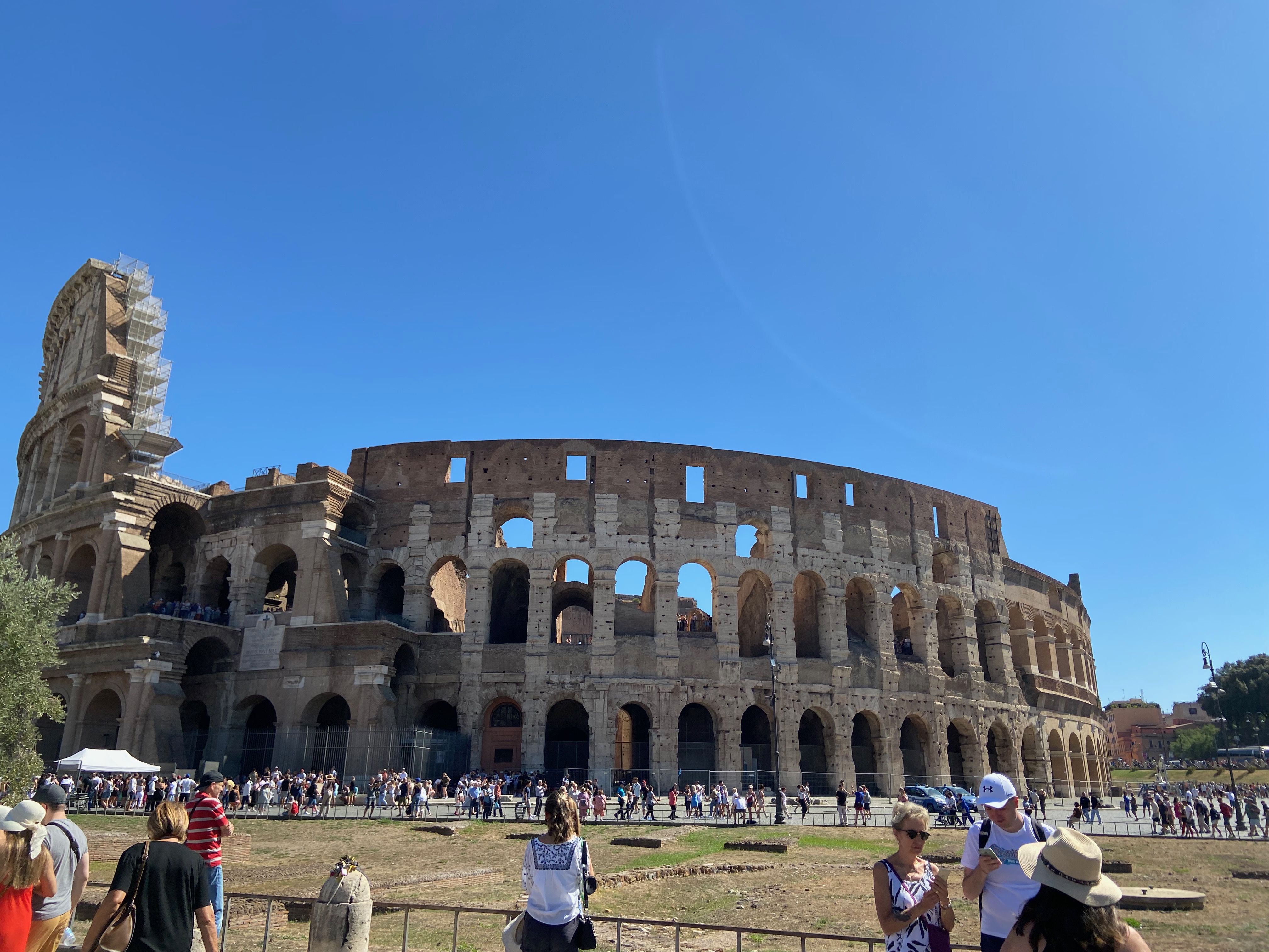 An alternative Colloseum photo from a distance.