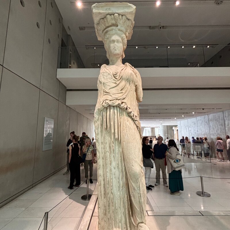 Statue of a woman.