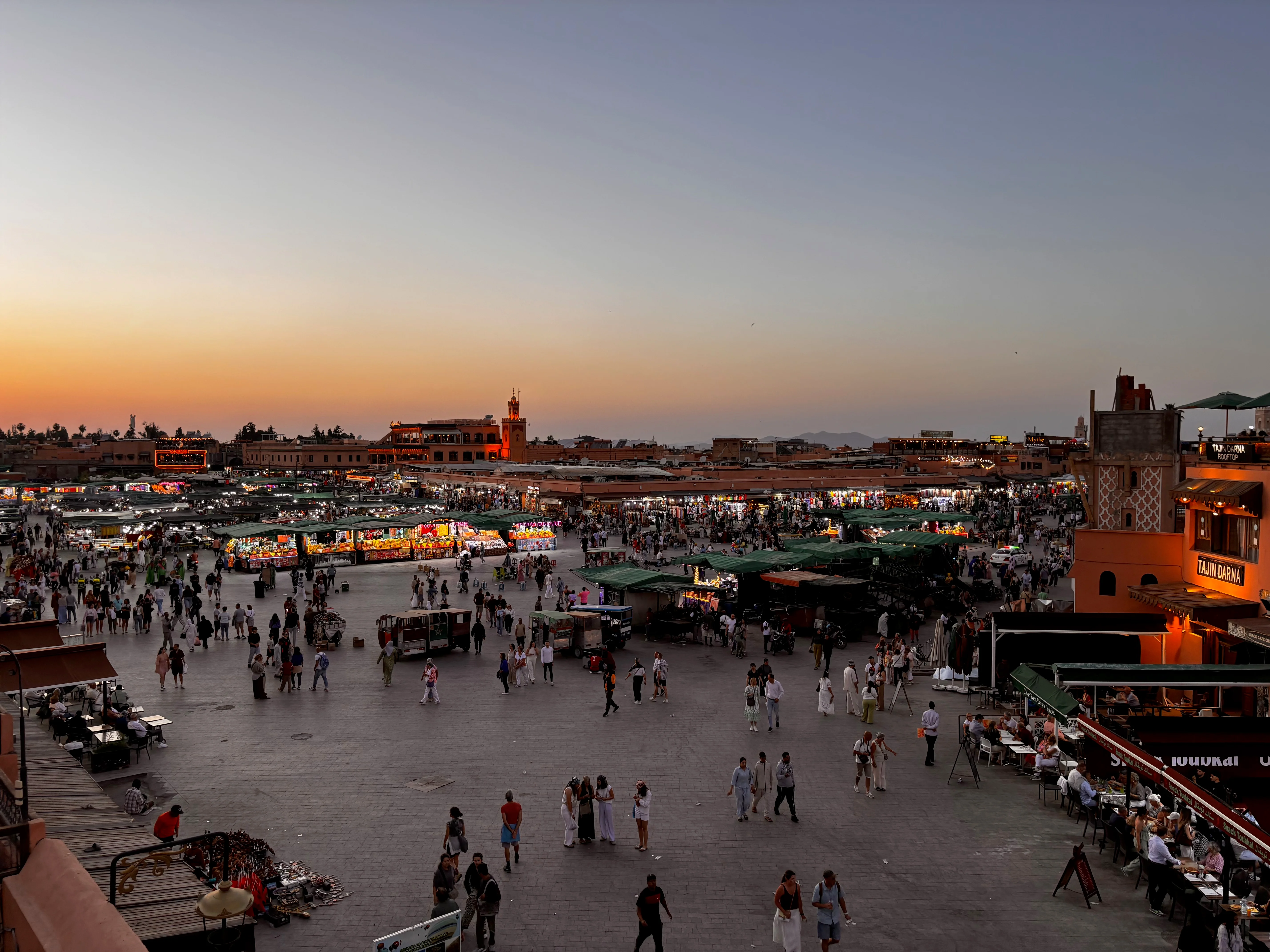 Jemaa el-Fna at sunrise.