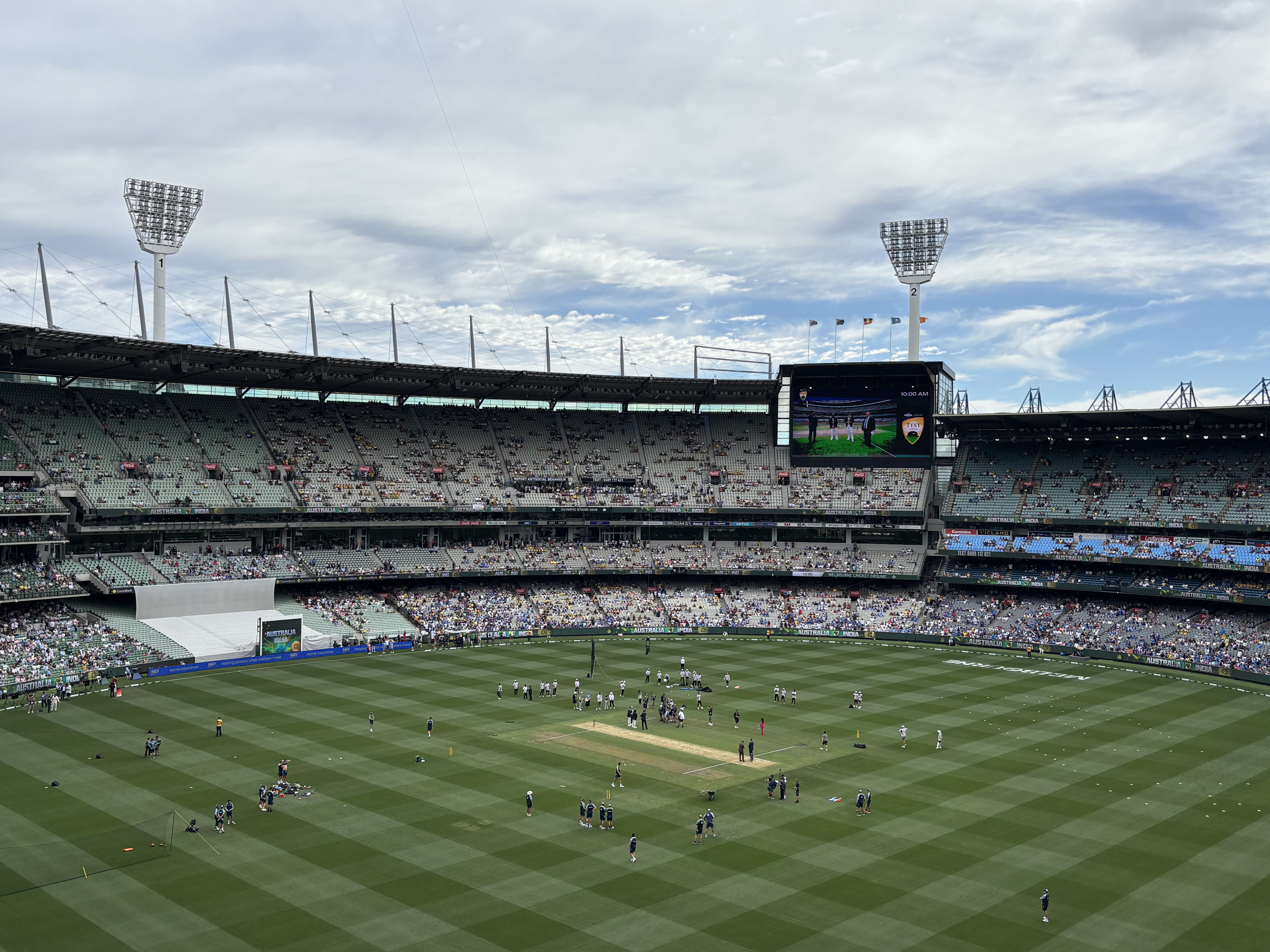 MCG, Picture 1.