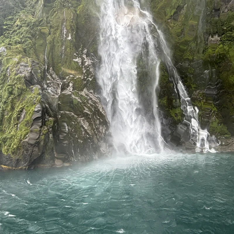 Milford Sounds, Picture 2.