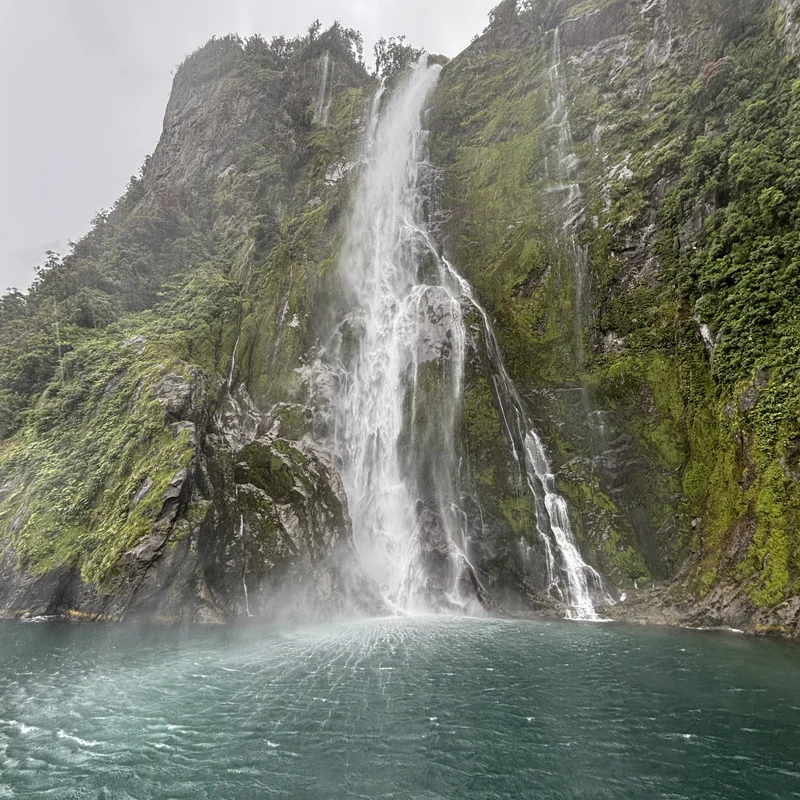 Milford Sounds, Picture 3.