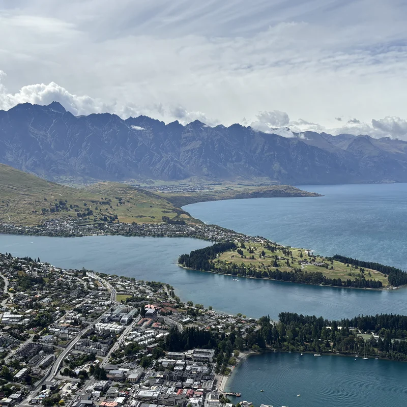 Queenstown Views, Picture 1.