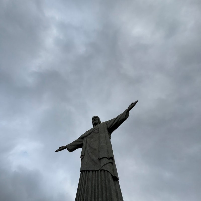 A view of Christ the Reedemer 5.