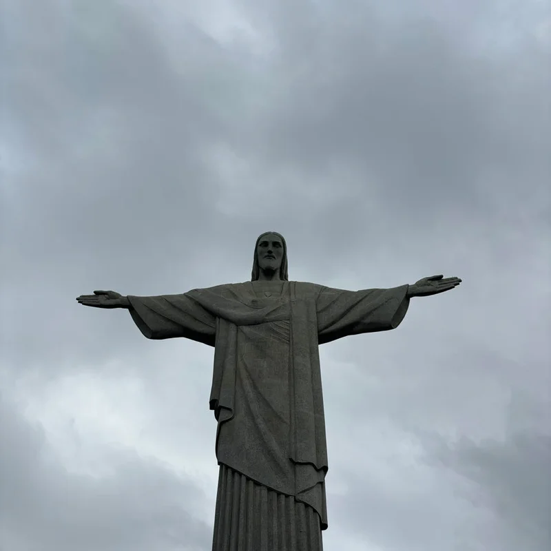 A view of Christ the Reedemer 6.