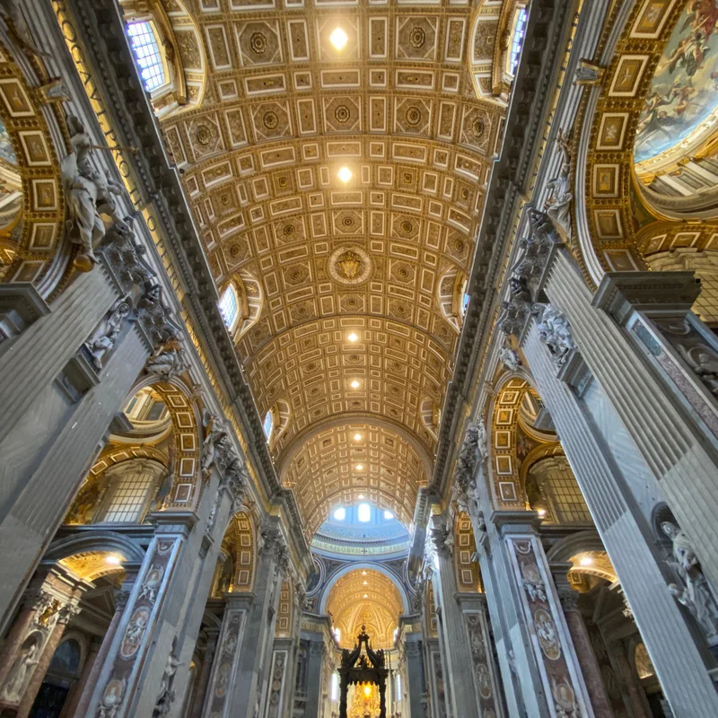 A photo showing the scale of St. Peter's Basilica.