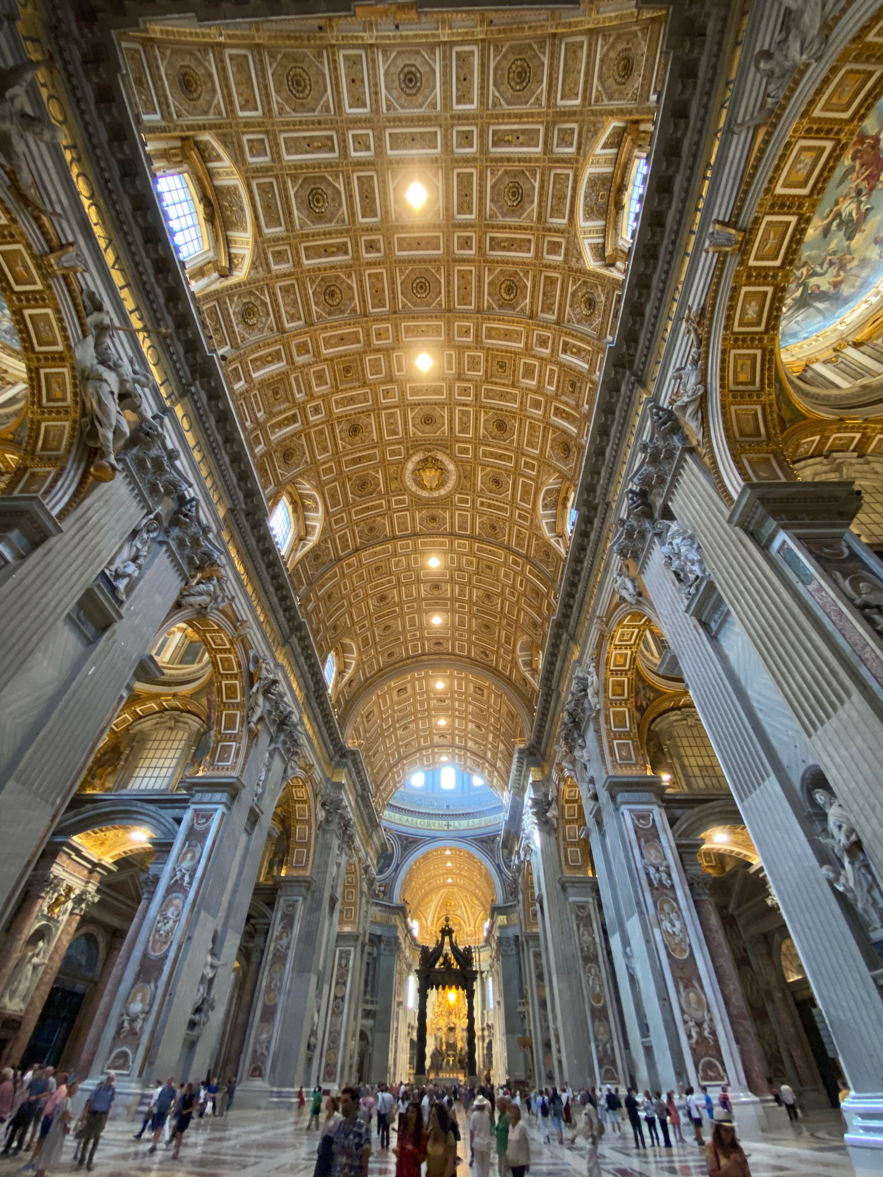 A photo showing the scale of St. Peter's Basilica.